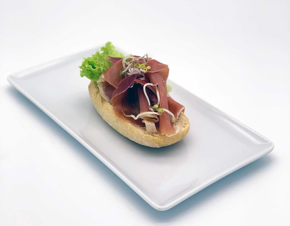 ½ Brötchen: Schwarzwälder Schinken mit Schwarzwälder Schinken