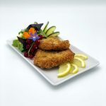 Minischnitzel in Pankomehl mit Zitrone